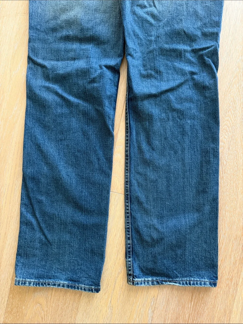 Banana Republic Men’s Straight-Leg Jeans in Medium Blue Wash W32 L32 32x32